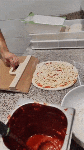 Sliding Pizza Peel - Gadget and Gizmos1985